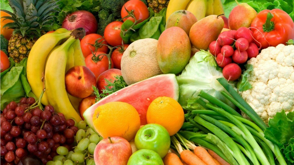 Chế độ ăn uống của người bệnh ung thư gan nên bổ sung các loại trái cây và rau quả.